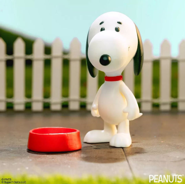 Super7 ReAction Peanuts Wave 7 Snoopy Collectible Figure